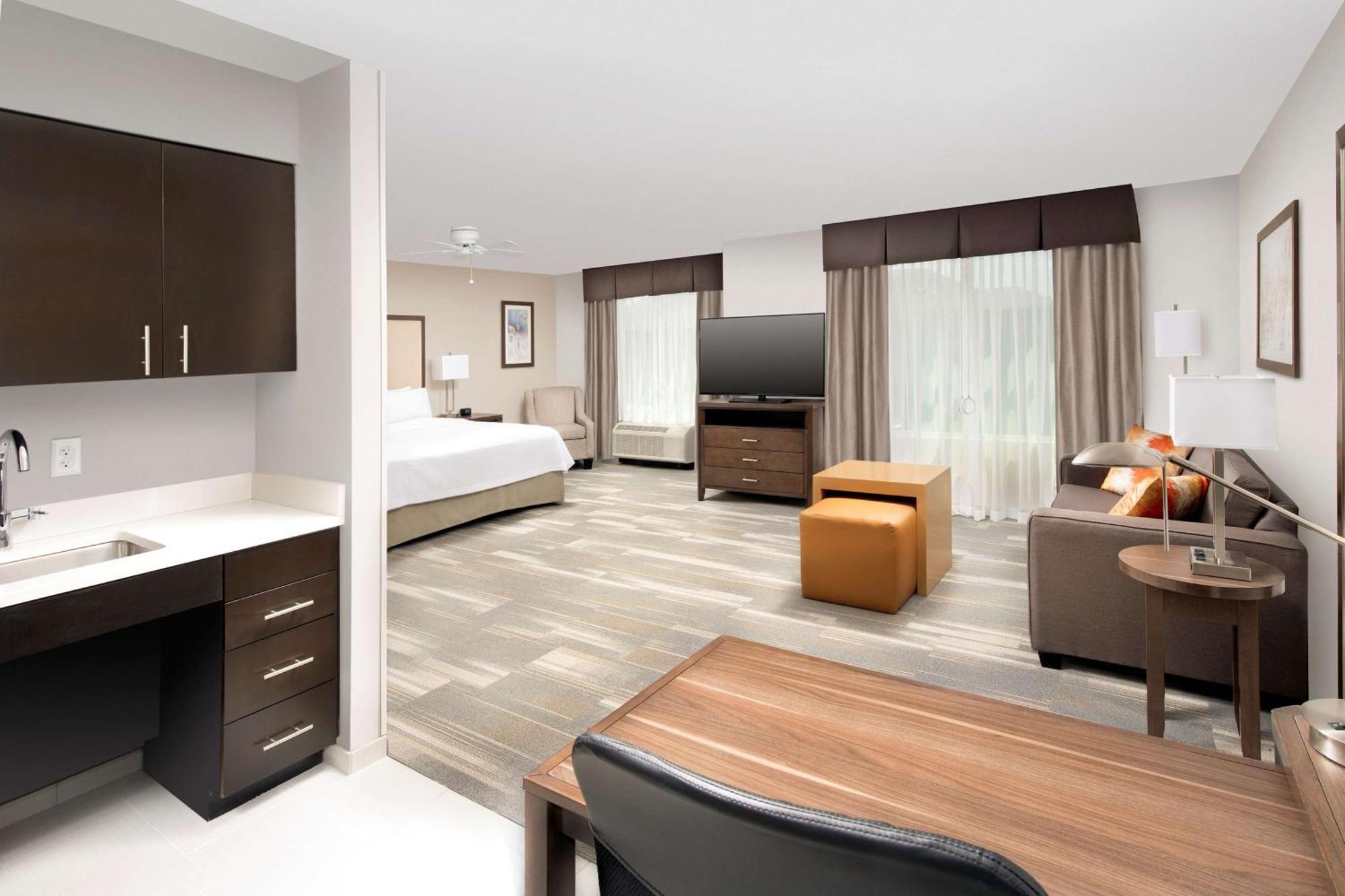 Homewood Suites By Hilton Kansas City Speedway מראה חיצוני תמונה