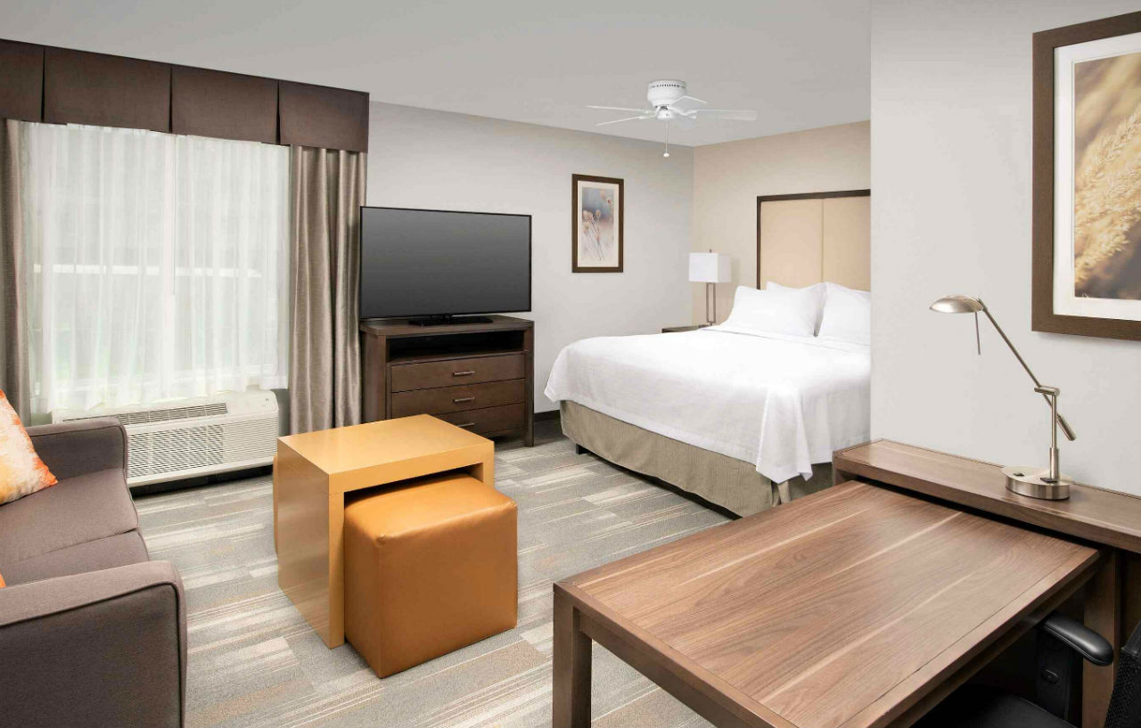 Homewood Suites By Hilton Kansas City Speedway מראה חיצוני תמונה